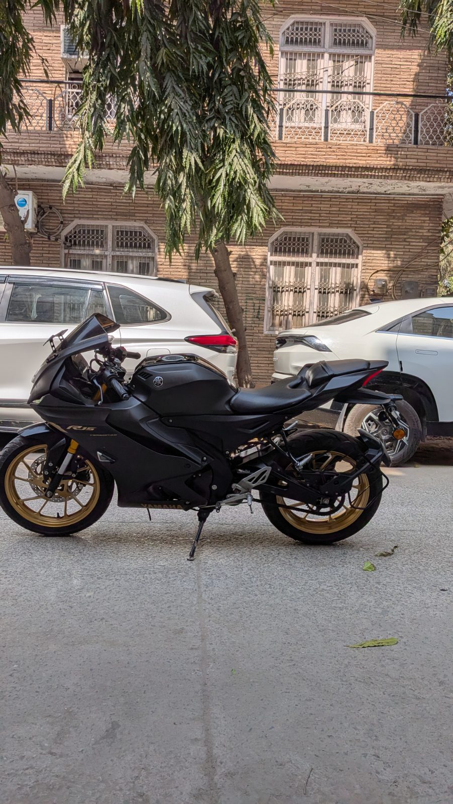 YAMAHA R 15 V 4 
