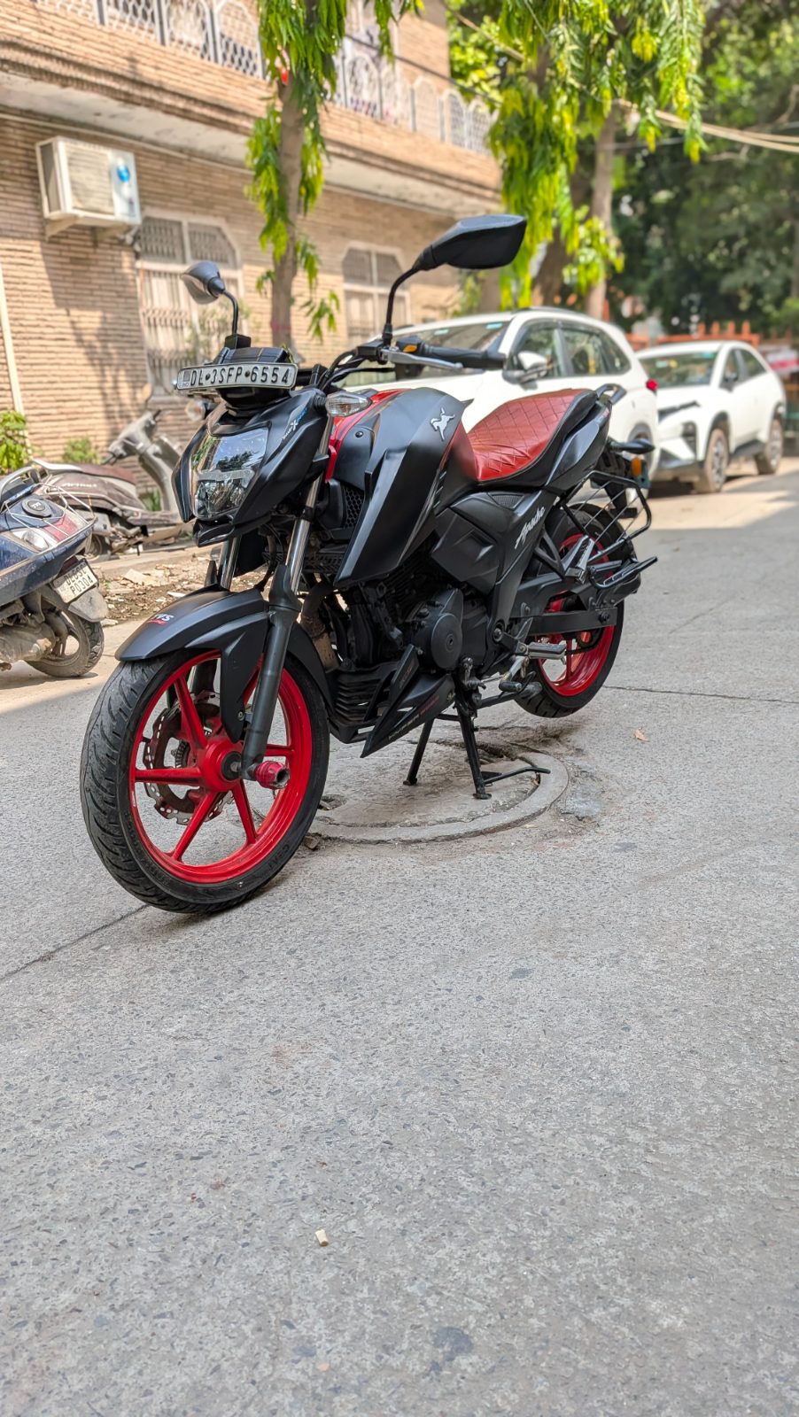 APACHE 4V